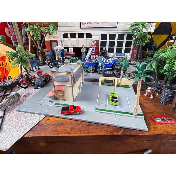 Jada　映画　ワイルドスピード　ドムのカフェ　ジオラマセット　（三菱エクリプス＆フォードF-150...