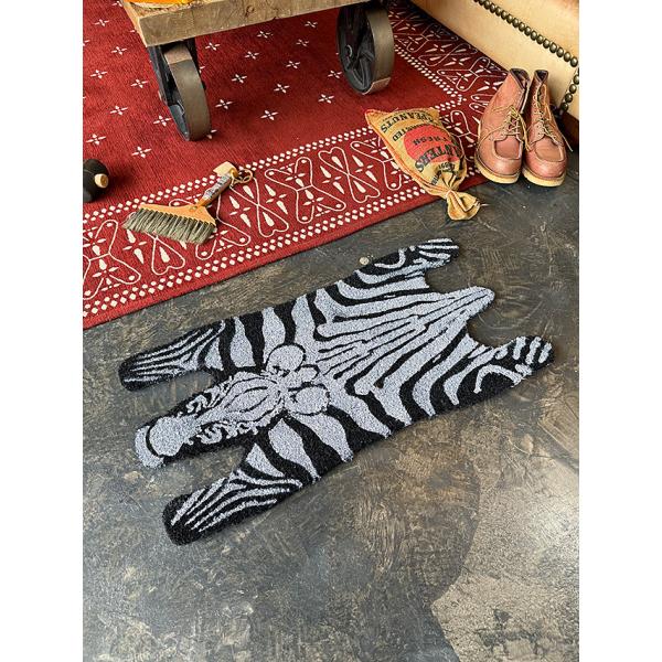金持ち猛獣ジュータンのココマット　（シマウマ）　コイヤーマット　玄関マット　ゼブラ ■ アメリカン雑...