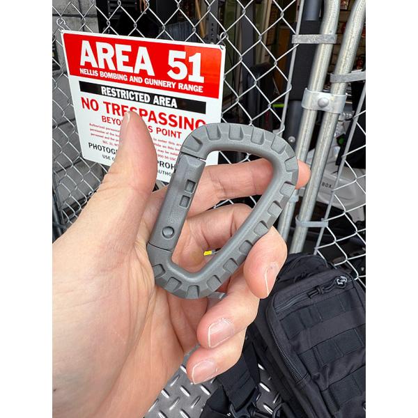 ミリタリー　U.S.タイプ　カラビナフック　Dリング　（グレー）　単品 ■ アメリカン雑貨 アメリカ...