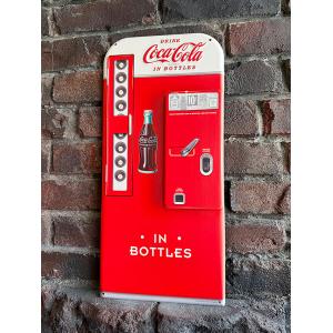 Coca Cola（コカコーラ） ド迫力！特大サイズ看板 コンツアーボトル型