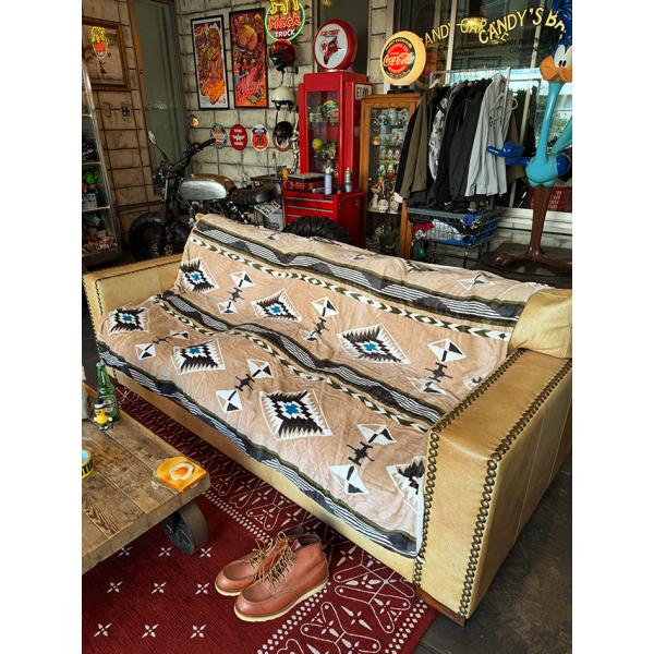 ネイティブパターン　フリースブランケット　XLサイズ　140cm×200cm　（サンド） ■ アメリ...