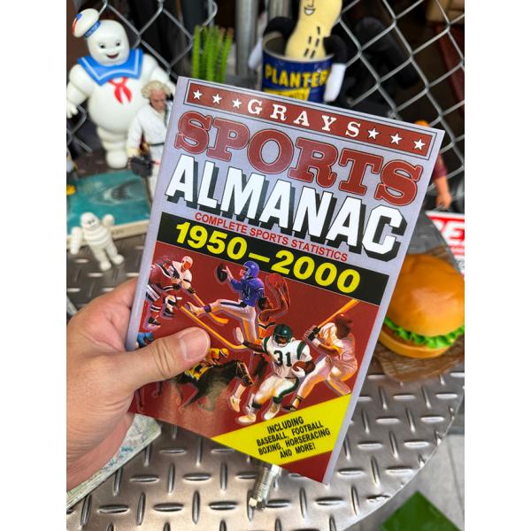 映画　バック・トゥ・ザ・フューチャー　スポーツ年鑑　ノートブック　リアルサイズ　罫線入りノート ■ ...