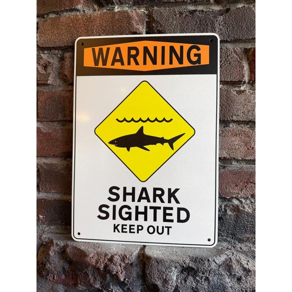 「サメ出没につき立入禁止」　ハワイアン　警告看板　アルミサイン ■ アメリカン雑貨 アメリカ雑貨