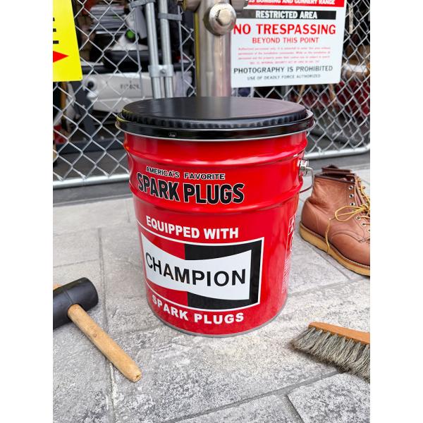 チャンピオン　オイル缶スツール　座れるオイル缶　大容量収納 ■ アメリカン雑貨 アメリカ雑貨