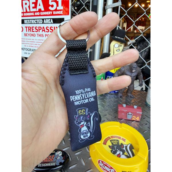 シャイネス　スカンキッド　フローティング　キーホルダー