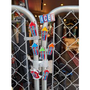 フォードトラック 専用駐車場 パーキングサイン （鋼鉄の扉柄） ブリキ