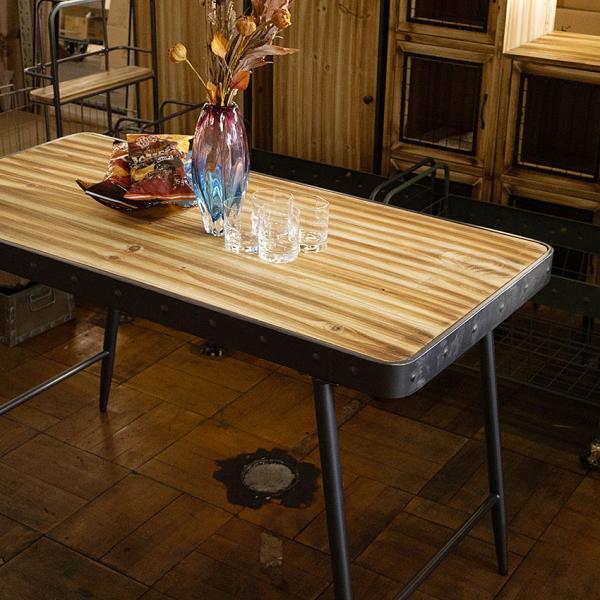 ミリタリーテイスト　ウッド＆アイアン　テーブル　グレー　全国送料無料（沖縄・離島除く）　秘密基地系フ...