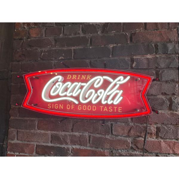 コカ・コーラ　昔のネオン管風　LEDサイン　（フィッシュテール）　ネオLEDサイン ■ アメリカ雑貨...