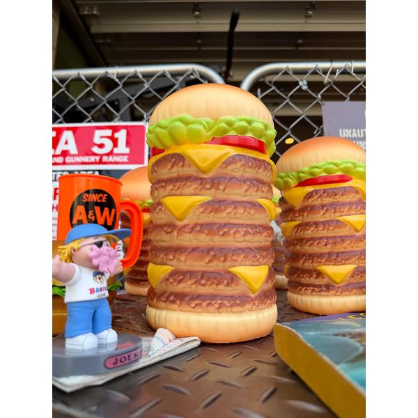 と〜〜ってもBIGなハンバーガー　ビッグバーガータワー　リアルサイズ　スクイーズ　24cm ■ アメ...