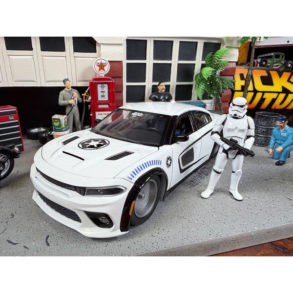 Jada　ストームトルーパー　2021年　ダッジ　チャージャー　SRT ヘルキャット　ミニカー　1/...