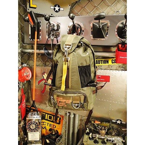 フライングボディバッグ　リュック/バックパック　（アーミーグリーン）　■　アメリカン雑貨　アメリカ雑...