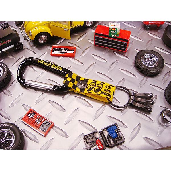 ムーンアイズ　ムーンチェッカー　ビッグカラビナキーホルダー　（イエロー）　■　アメリカ雑貨　アメリカ...
