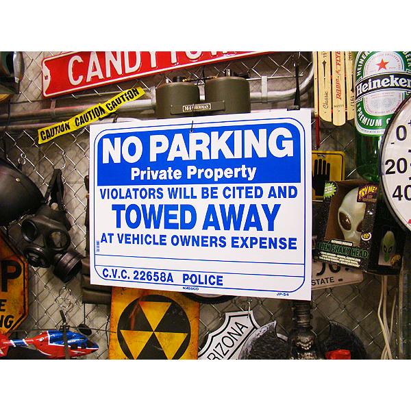 アメリカのノーパーキングサイン アメリカ雑貨 アメリカン雑貨 ガレージ看板 サインプレート インテリ...