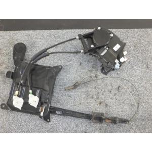ヴォクシー DBA-ZRR70W 左パワースライドドアモーター : カーパーツ