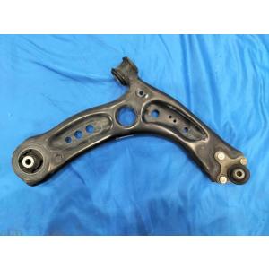 アウディ A3 DBA-8VCXS 右Fロアアーム スポーツバック1.4TFSI 右H LY3J 5...