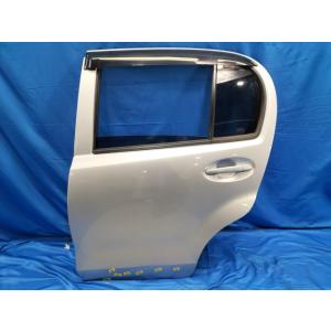 パッソ DBA-KGC30 左RドアASSY 1.0X Lパッケージ S28 67004-B1080