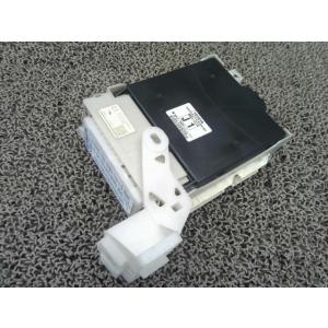 トヨタ 純正 新品 ZVW30 プリウス インテグレーションリレー : Global