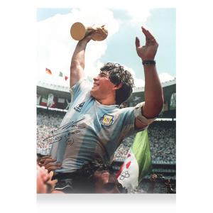 ディエゴ・マラドーナ 直筆サイン入りフォト 1986 FIFA ワールドカップ ウィナー Diego Maradona Signed Argentina Photo: 1986 FIFA World Cup Winner｜cardfanatic