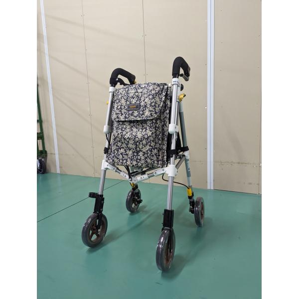 ヘルシーワンライト カラフル 花柄ネイビー（愛知、岐阜県限定販売）