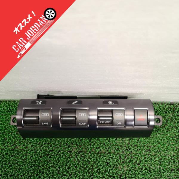 ▼R35【VDCスイッチ　ハザードスイッチ】25145-KB51D　H24 日産 GT-R Prem...