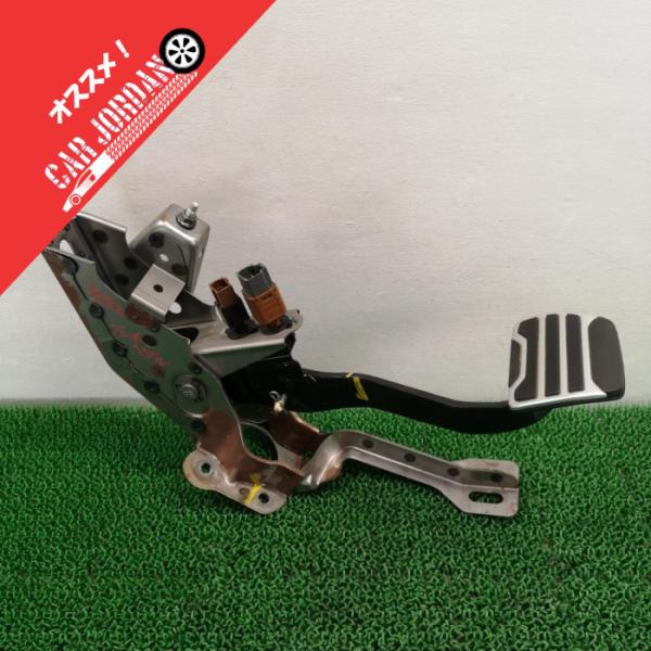 ▼R35【ブレーキペダル】46501-JF00A　H24 日産 GT-R Premium editi...