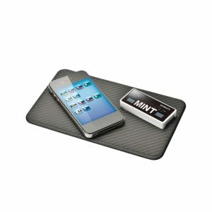 車 滑り止めシート カーメイト DZ193 ノンスリップパッド カーボン調 Sサイズ すべり止めシート Sサイズ carmate (P06)｜カーメイト 公式オンラインストア