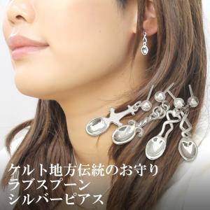 PRADA プラダ ピンブローチ/ピンバッジ 3点セット アクセサリー