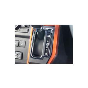 ダイハツ（DAIHATSU） ダイハツ【 タフト LA900S,LA910S 】メッキ