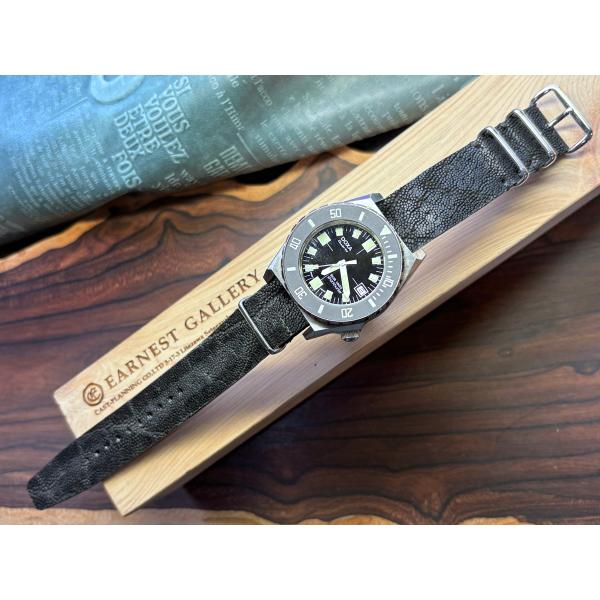 NATOタイプ、エレファント、グレージングブラック20mm、ステッチレス！