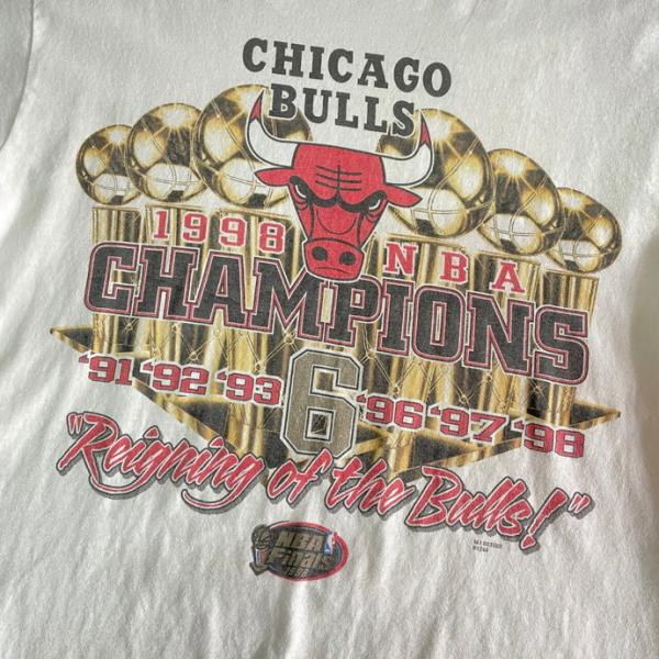 90年代 NBA 6 CHAMPIONS 1998 シカゴブルズ チームロゴ プリントTシャツ メン...