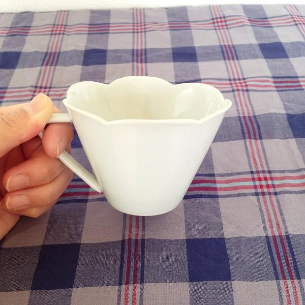 コーヒーカップ ソーサー セット 花びら型 和食器 陶峰窯 白 京都染付