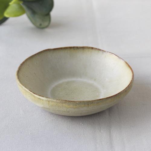 焼締 小皿 丸型 釉薬 利休白茶 塗り分け 丹波焼 醤油皿 豆皿 ほっこり 素朴 かわいい 和食器