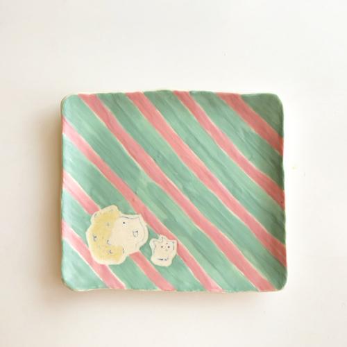 シマシマ 角皿 陶器 kikomimi 横顔男の子と猫 手作り かわいい