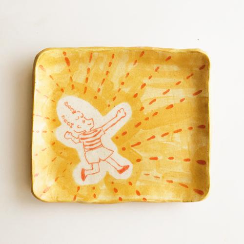 角皿 黄色 イラスト かわいい 手作り 陶器 kikomimi 横顔女の子 キャッホゥ！