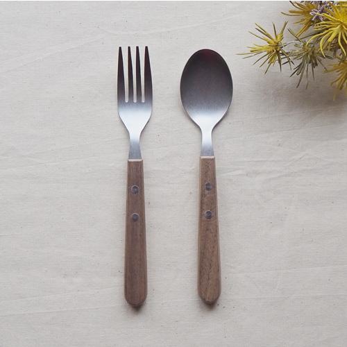 木製ハンドル カトラリー デザートスプーン18cm デザートフォーク18.5cm ウォーナット 日本...