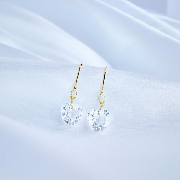 ピアス 水晶 クォーツ クリスタル 天然石 ハート アクセサリー ゴールド 一粒 揺れる 透明感 き...