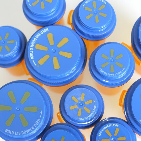 PILL CASE ピルケース アメリカ オレンジ 青色キャップ 筒型 薬 サプリ 小物収納 携帯