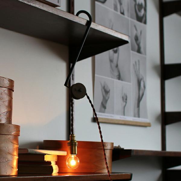 ハンガーライト 照明 間接照明 滑車 裸電球 リビング トイレ コンセントライト 新築祝い ギフト ...