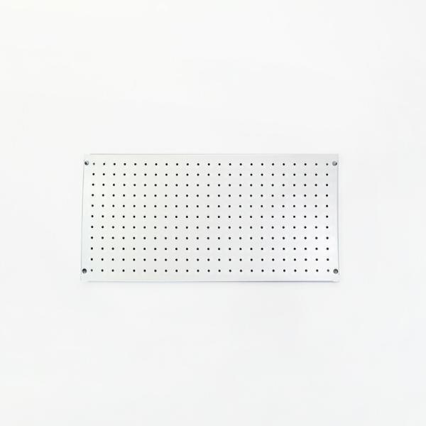 ペグボード パンチングボード 有孔ボード アイアン 鉄 シンプル おしゃれ マグネット 60×30c...