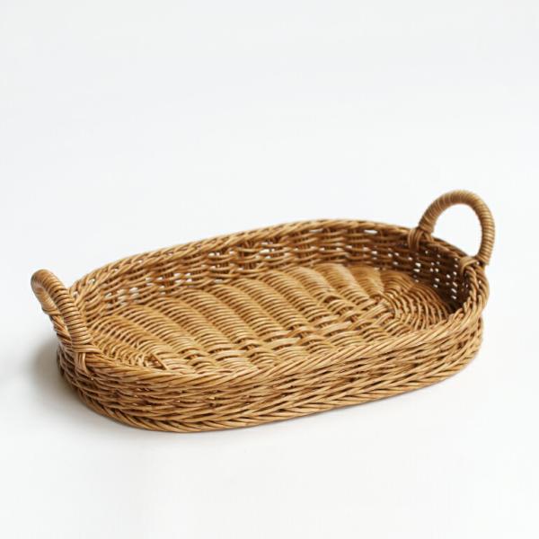 バスケット トレイ かご オーバル 持ち手 樹脂製 ラタン 水に強い ハンドメイド ユティル ナイー...