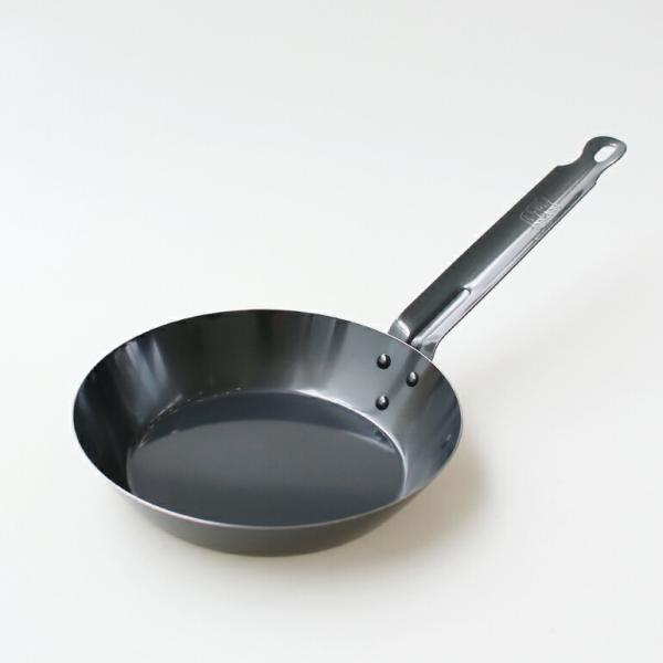 フライパン 20cm 鉄製 調理道具 日本製 ブラックピーマン 工房アイザワ
