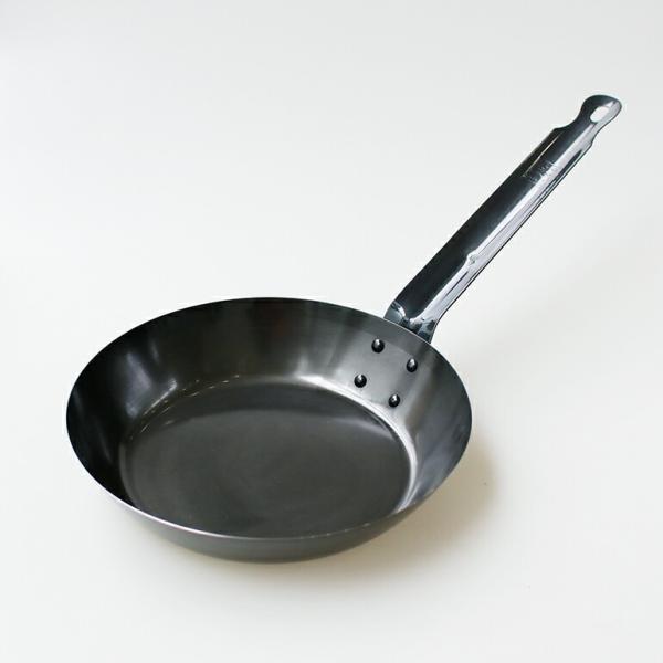 フライパン 24cm 鉄製 調理道具 日本製 ブラックピーマン 工房アイザワ