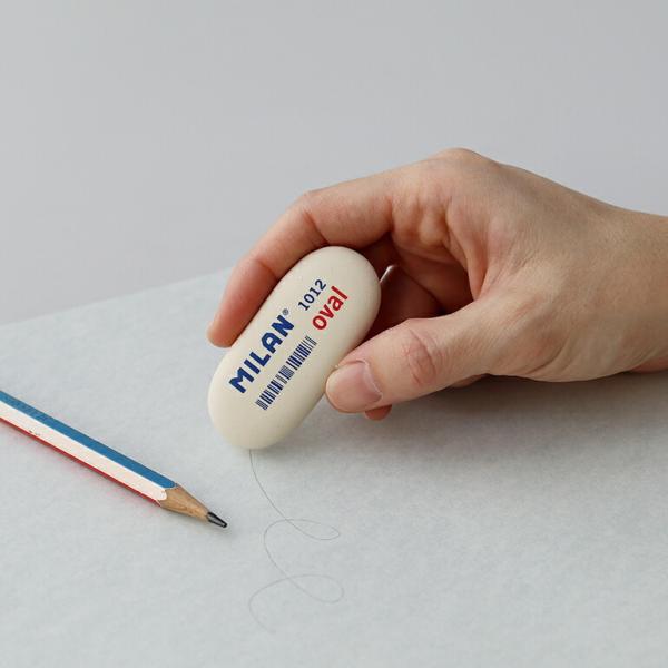消しゴム 文房具 シンプル おしゃれ 海外 スペイン MILAN ミラン 1012 楕円形 消しゴム