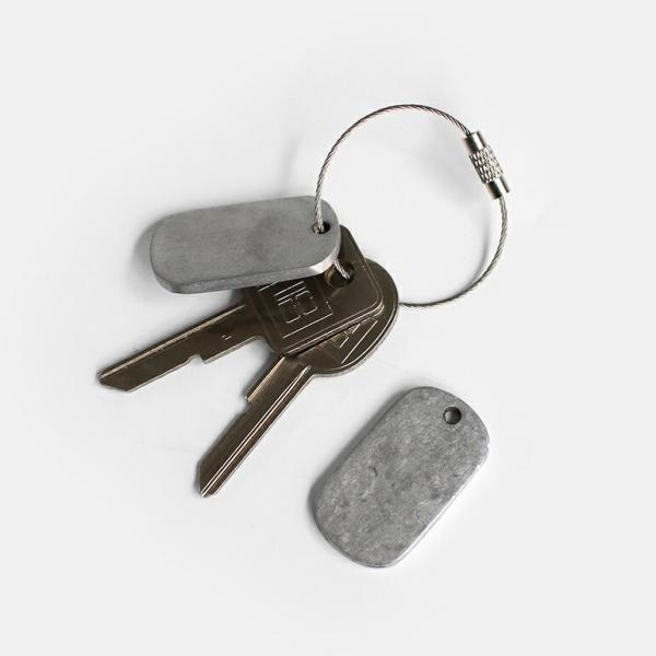 アルミタグ プレート オーバル 楕円 キーホルダー シルバー シンプル BUFF バフ Alumin...