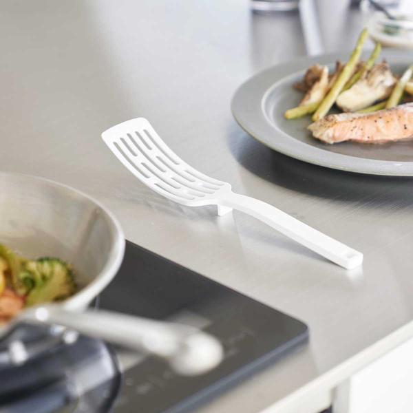 フライ返し tower タワー シリコーンハンドルロングターナー S そのまま置ける 引っ掛け 食洗...