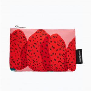 マリメッコ 薄型ポーチ マンシッカヴォレット KAIKA ピンク×レッド  marimekko MANSIKKAVUORET