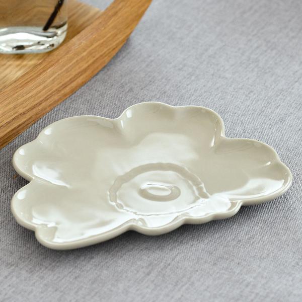 マリメッコ シェイプ プレート 20cm ウニッコ ストーンウェア marimekko Unikko...