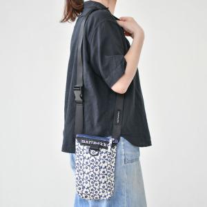 【正規品】マリメッコ Neat Crossbody Unikko M ショルダーバッグ ウニッコ クロスボディバッグ ショルダー 縦型 A4収納可能 バッグ 旅行 旅行用トラベル 定番 ユニセックス ts1031 marimekko（マリメッコ） 正規品 Neat Crossbody Unikko M ショルダー