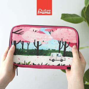 All New Frame Multi Pouch Collection A マルチポーチ 化粧ポーチ パスポートケース 旅行ポーチ モバイルバッテリーポーチ かわいい収納 ママ手帳｜ceecloud
