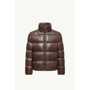 2025/26秋冬 MONCLER モンクレール レディースPIUMINO CORTO ABBADIAダウンジャケット【marrone 】【送料無料】【正規品】